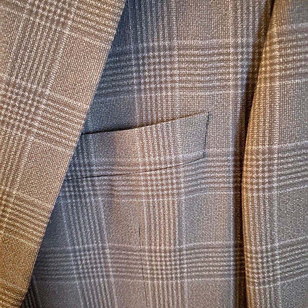 Men's Hickey Freeman Blue Plaid Sports Coat, Size 41 (approx)